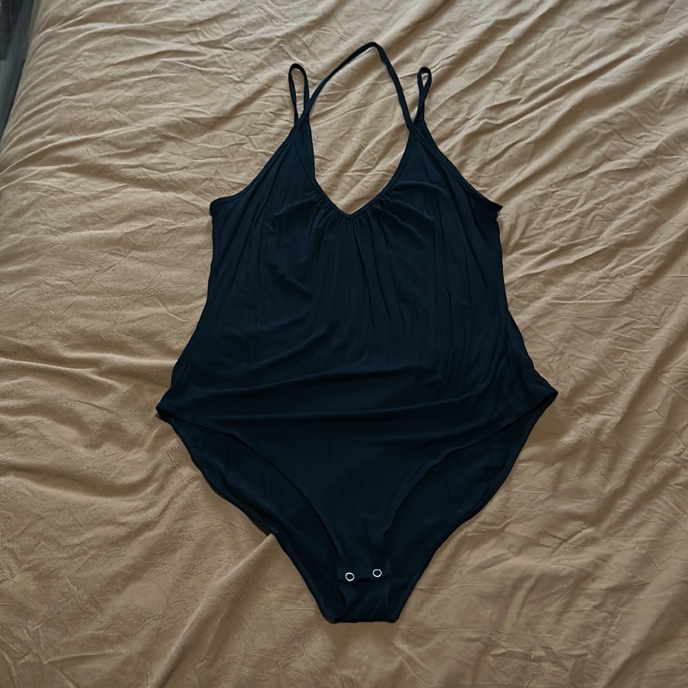 Black strappy bodysuit American eagle size xl